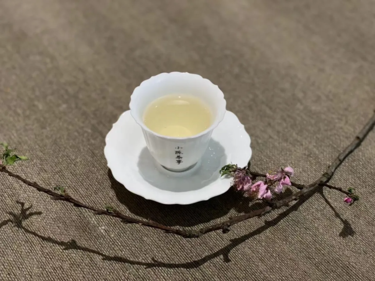 白茶属于什么茶（白茶制作工艺特点种类）