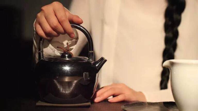 煮的茶叶有哪几种茶？适合煮的茶叶及其煮茶方法介绍