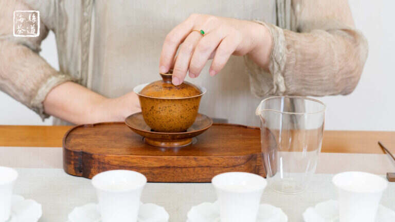 武夷岩茶的泡茶方法（重温千年的古茶韵）