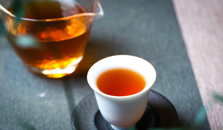 红茶可以长时间保存吗（红茶的保质期与储存方法介绍）