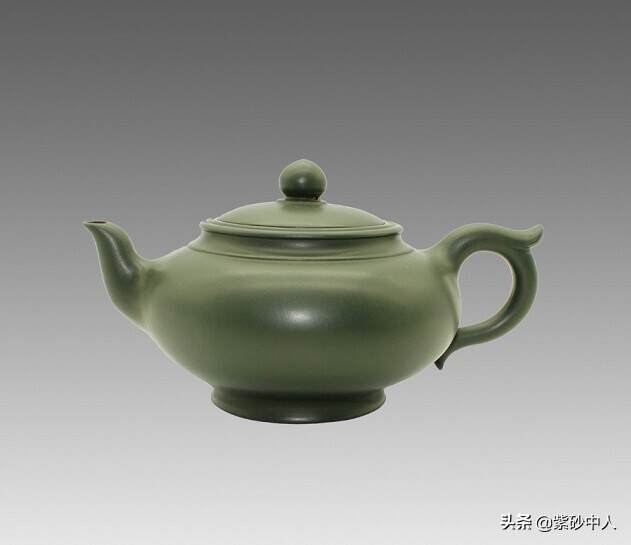 绿色茶壶是不是紫砂茶壶，用的什么料子有没有毒？