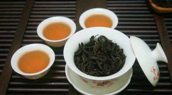大红袍茶叶是红茶吗（大红袍茶的味道及特点介绍）