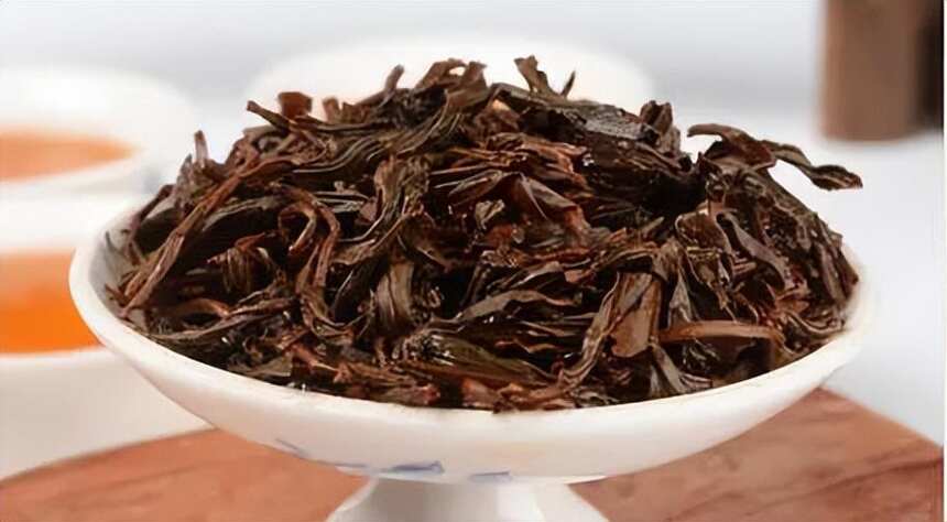 红茶 | 云南滇红 --- 大叶种独有的形美、色艳、香高、味浓
