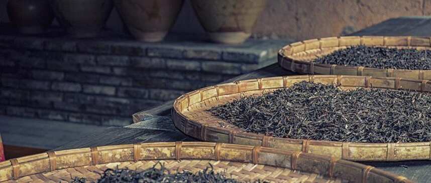 普洱茶的人工渥堆工艺是怎样操作的，有什么要求？