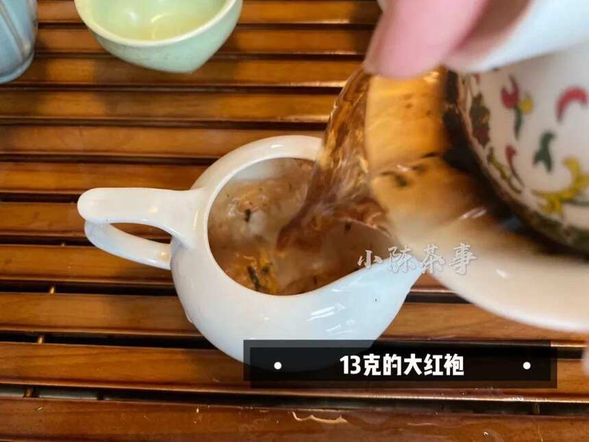 从水仙、肉桂，到大红袍，为什么有的岩茶汤色很深，茶味却很淡？