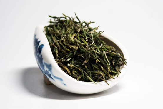 毛峰茶叶的功效与作用是什么？多喝毛峰有益身体健康！