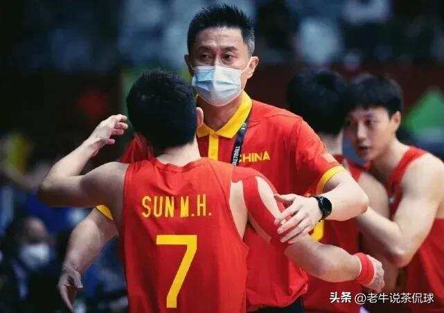 最新消息！中国男篮抵达德黑兰，杜锋磨合多套阵容，首发呼之欲出