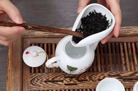 如何煮茶步骤图解（煮茶的步骤和方式