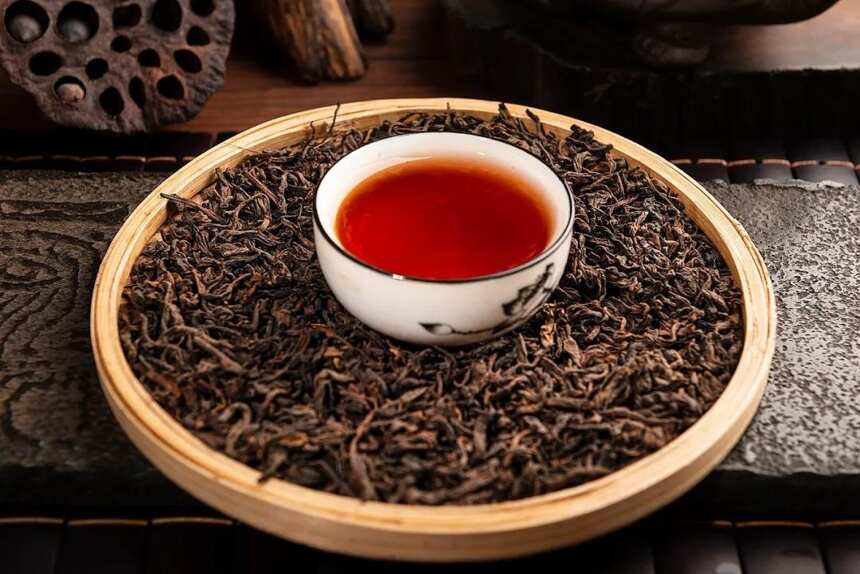 都是黑茶，普洱熟茶和湖南黑茶有什么区别？