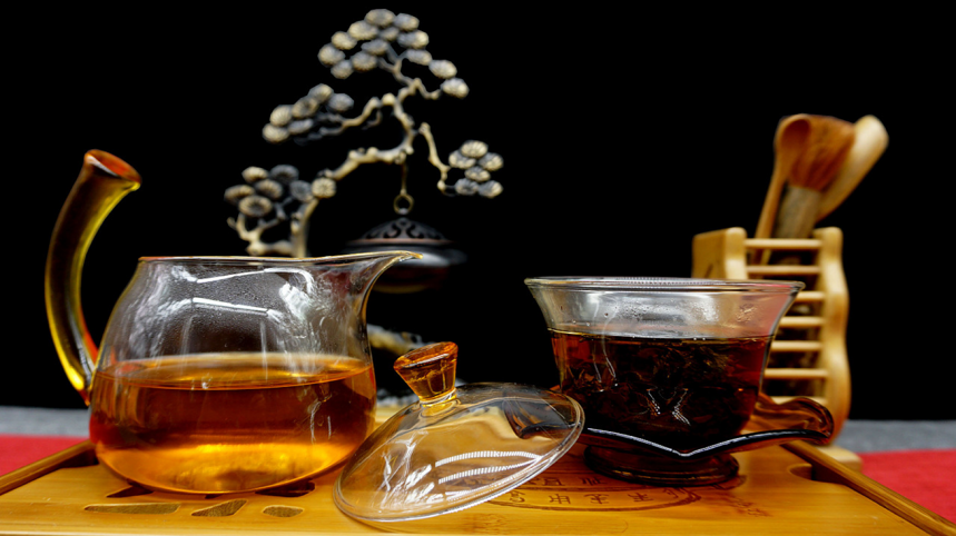存了几十公斤的茶，却无茶可喝！普洱茶到底应不应该存？怎么存？