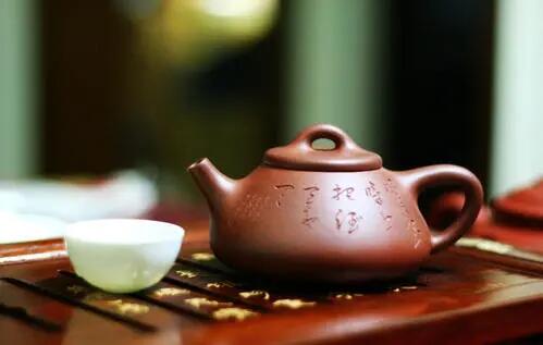 二三百元的紫砂壶能否用来喝茶