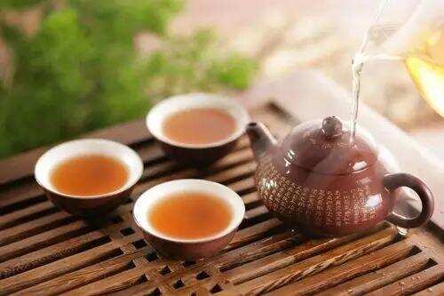 好的紫砂壶泡出来的茶叶是什么味道？