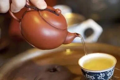 普通的紫砂壶喝茶对人体有什么伤害没有