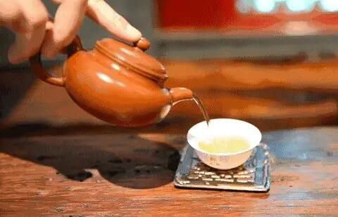 普洱和白茶能用同一个紫砂壶吗