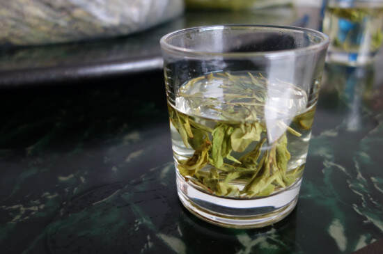 长期喝龙井茶副作用（正常喝没有副作用