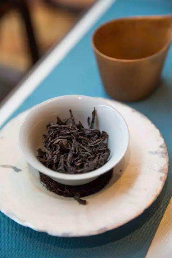 文圣茶说丨上海「 喜捨 」茶书房