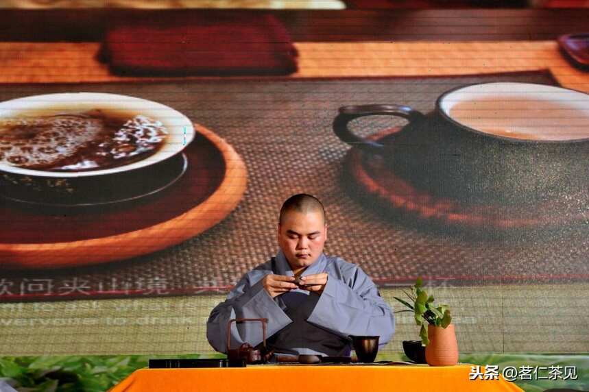 在中国，喝茶是如何成为“和尚家风”的？不是你想的先苦后甜