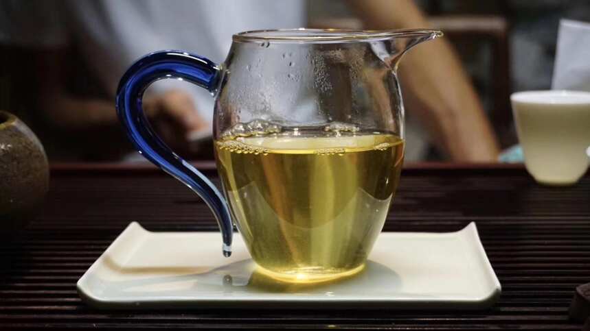 普洱茶茶汤混浊的原因？您知道多少？