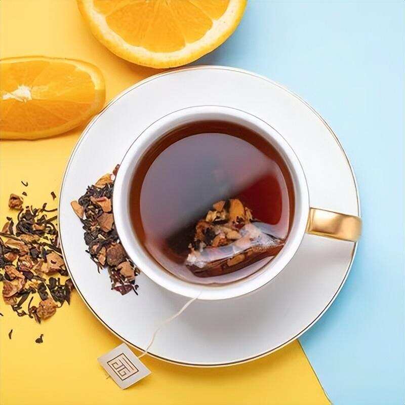 你知道一杯茶最好冲泡几次吗？