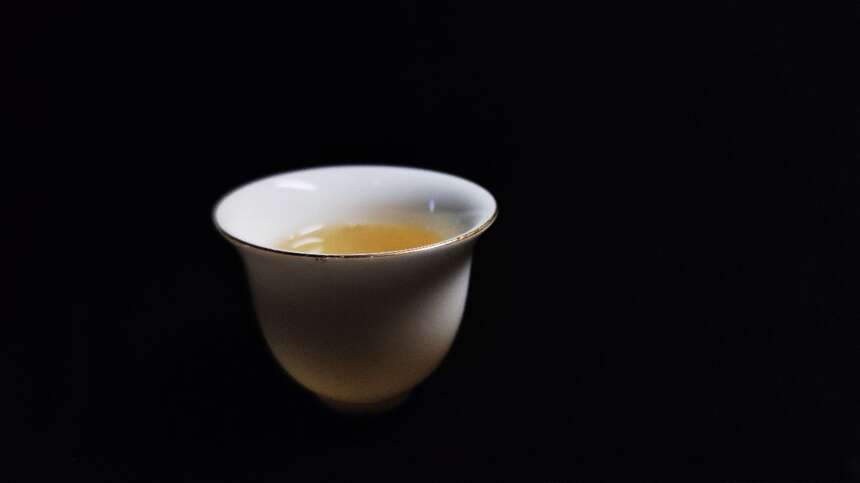 普洱茶品茶四步曲，您平时怎么品茶的呢？