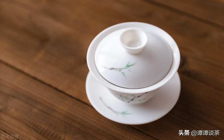 泡茶有哪些必不可少的茶具？有没有必要用很贵的茶具？