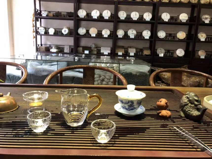广东如何储存普洱茶才不会变质？