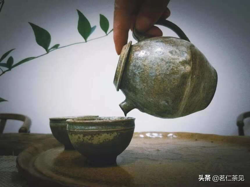 在中国，喝茶是如何成为“和尚家风”的？不是你想的先苦后甜