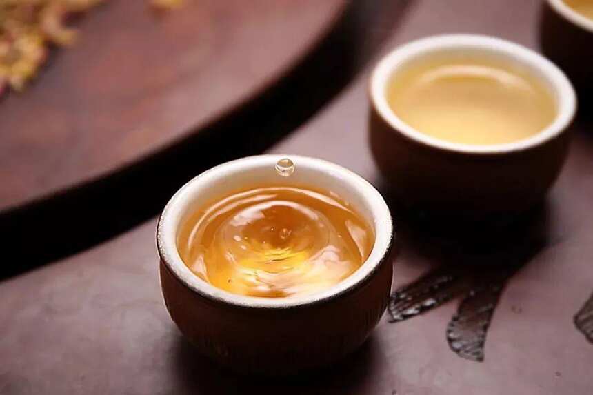 茶叶“金花”与“白霜”究竟有何异同之处？