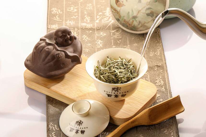 百茶邦告诉你白茶饼需要润茶吗？