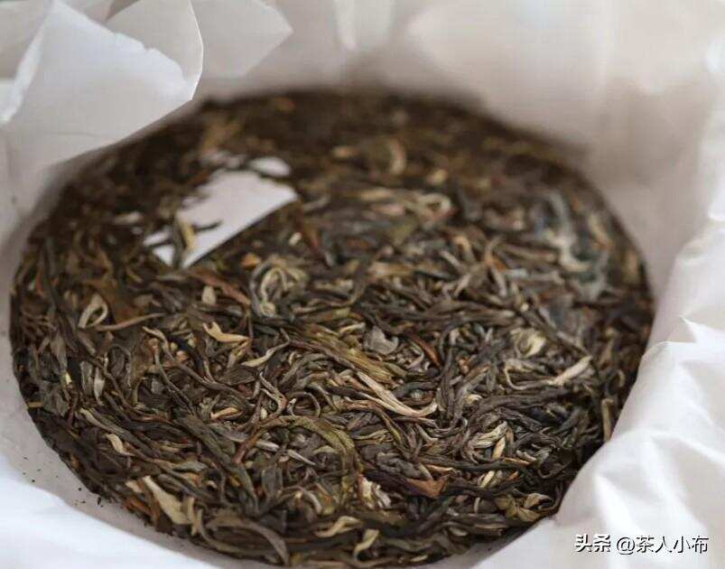 山头纯料茶和拼配茶，究竟哪个好？
