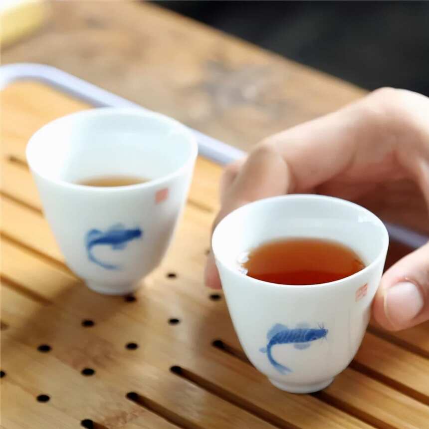 普洱生茶存放久了会变成熟茶吗？