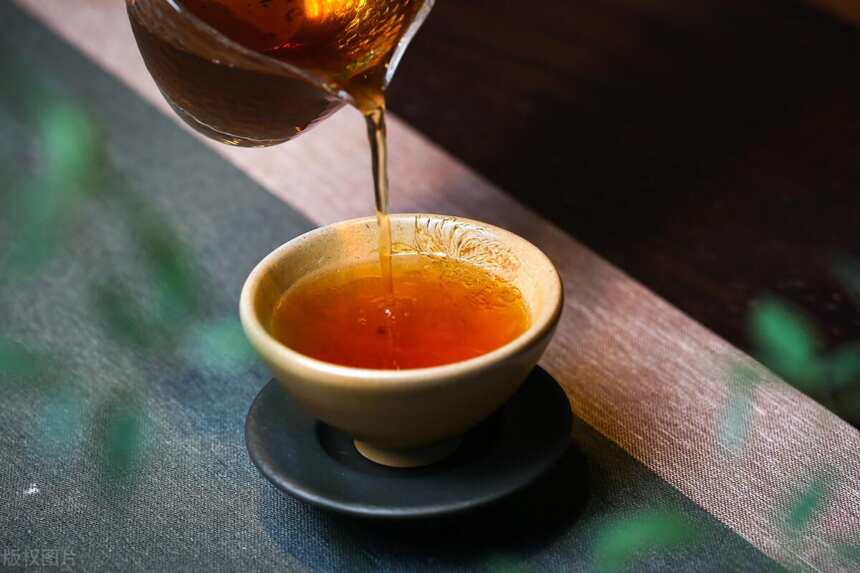 细软滑厚薄利，普洱茶的汤感该如何感受？