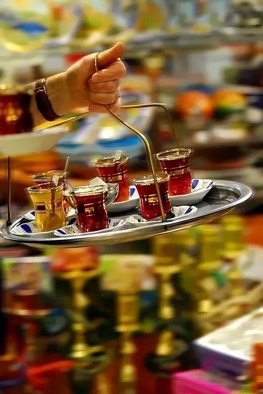 土耳其一个泡在茶水里的国度