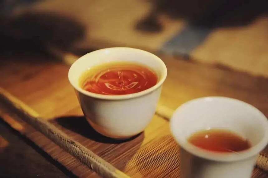 “围炉煮茶”火出圈，你知道哪些茶适合煮着喝吗？