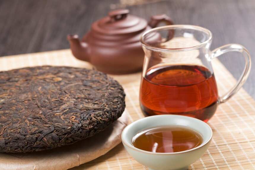 到底要该怎么样的熟茶才好喝，如何判断好坏，如何储存才最好？