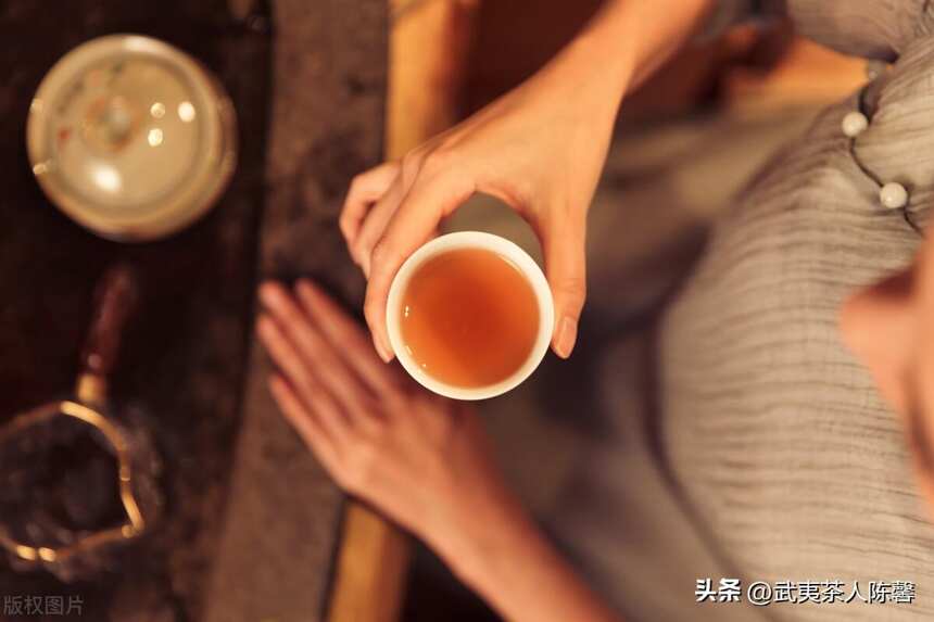 科普帖——“隔夜茶不能喝”是真的吗？