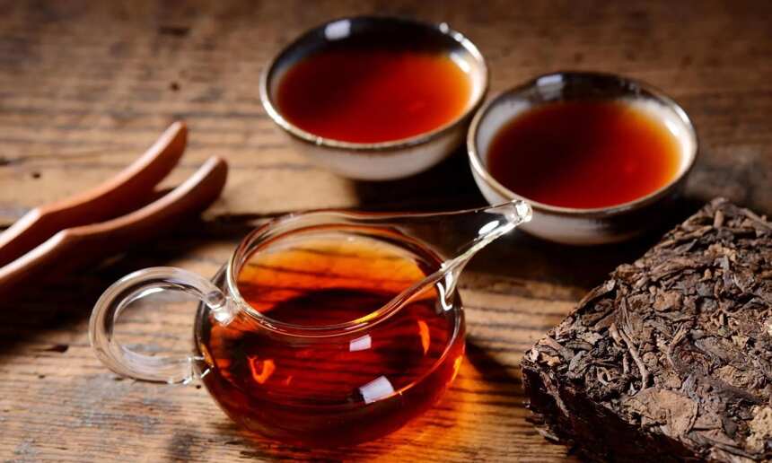 如若你喜欢喝茶，请记住这几种“年轻茶叶”，社交中显得懂茶