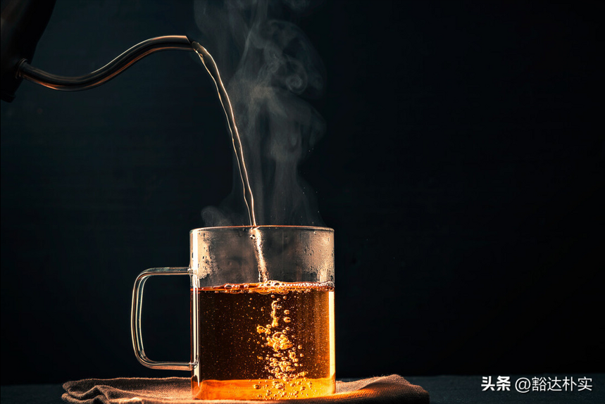 如何才能像茶艺师一样，冲泡出一杯浓稠醇滑的茶汤呢？