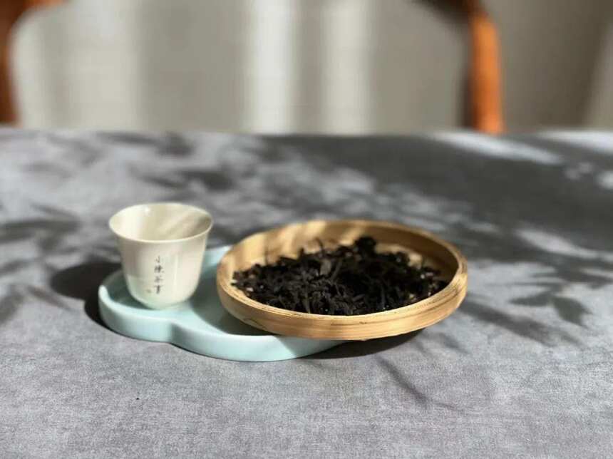 泡岩茶，为什么武夷山人很少洗茶？聊聊武夷山喝茶的“地方特色”