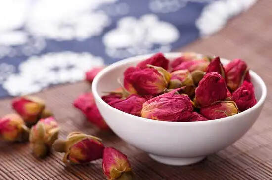 玫瑰花茶的副作用与禁忌