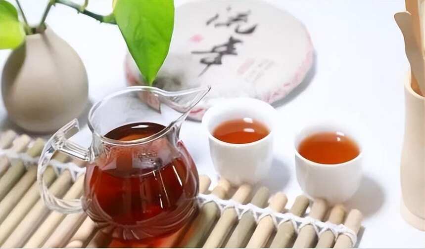 如何快速鉴别普洱茶的新茶和陈茶