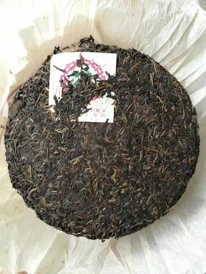 04年佛海茶厂甲级紫印生茶，勐海勐宋片区老树茶拼配，