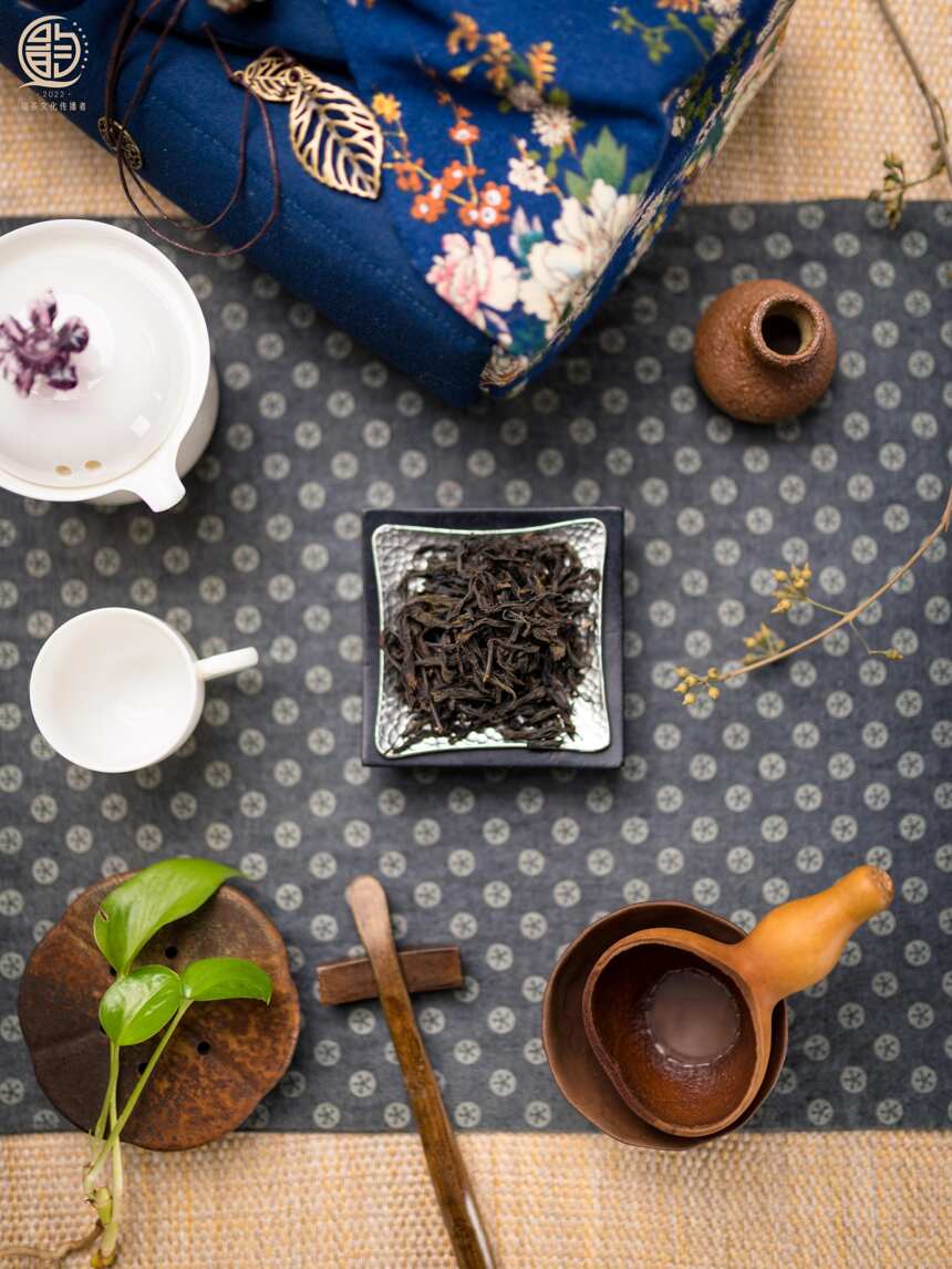 爱喝乌龙茶的一定要知道！岩茶与铁观音的茶韵有何不同？