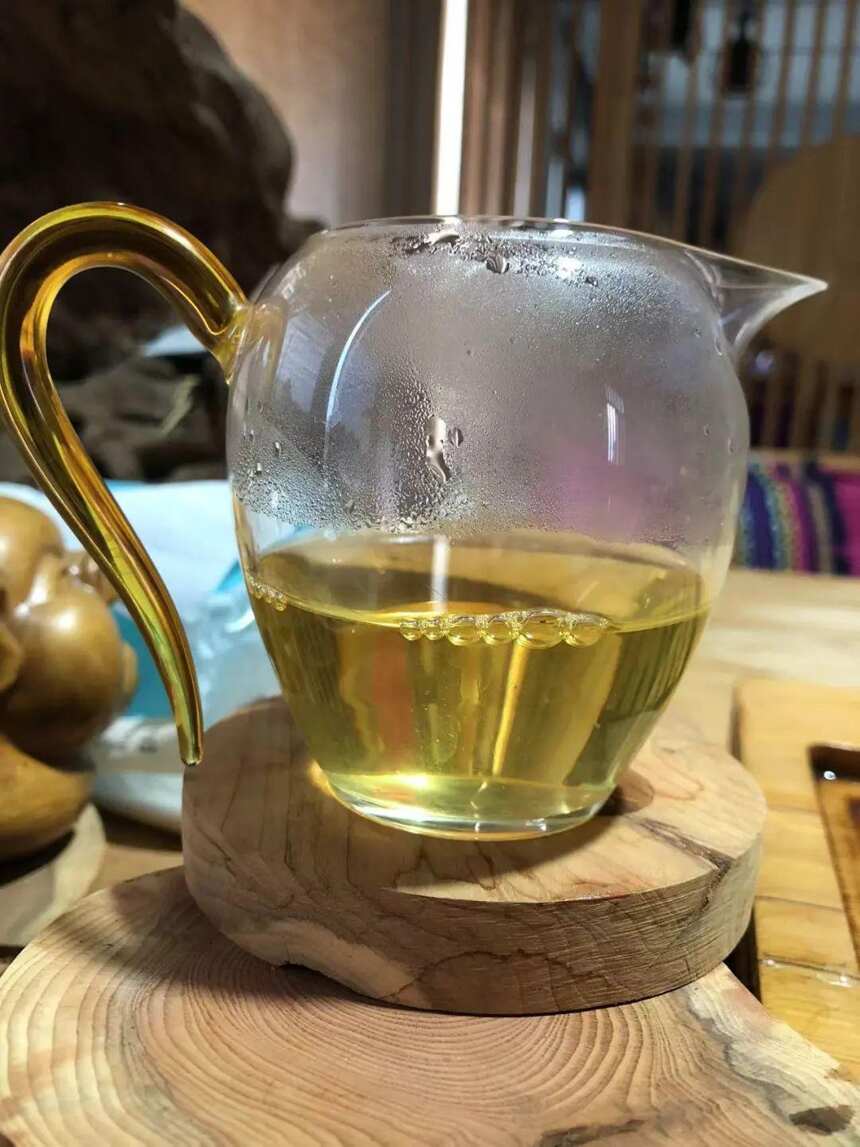 如何选择泡茶用水及品质