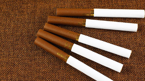 茶烟和香烟对人体的危害哪个大