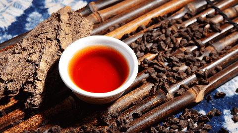 描写出保靖黄金红茶品质特征